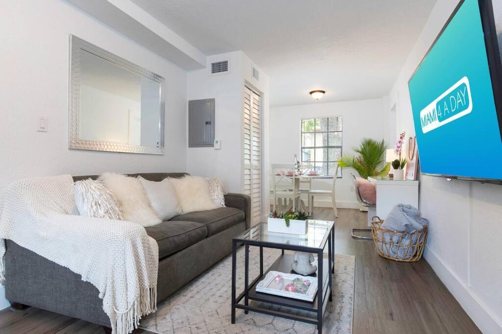 Lovely Apartment Near Brickell 1 Miami Zewnętrze zdjęcie